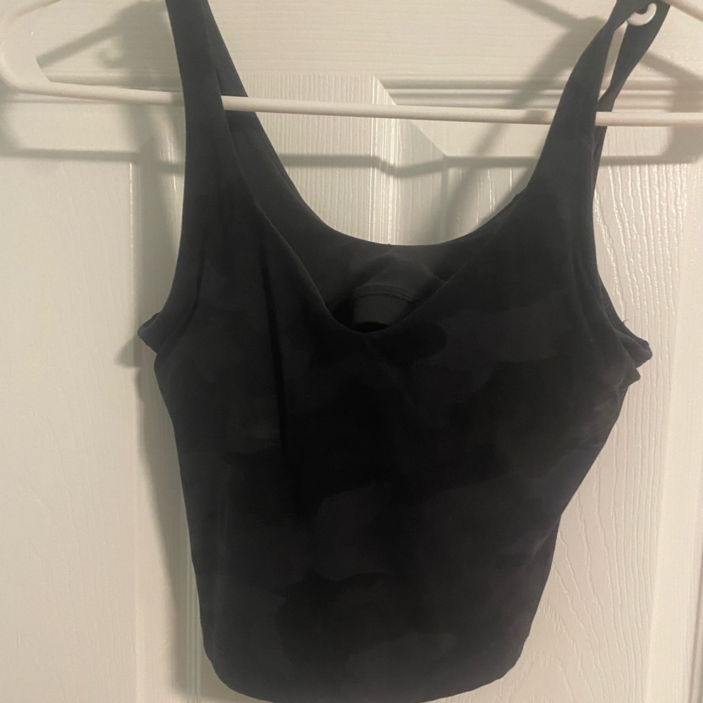 black lululemon camo align tank